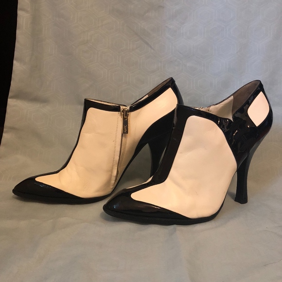 Size 36 (US 6) SAINT LAURENT Leather Vintage Boot - Picture 2 of 8